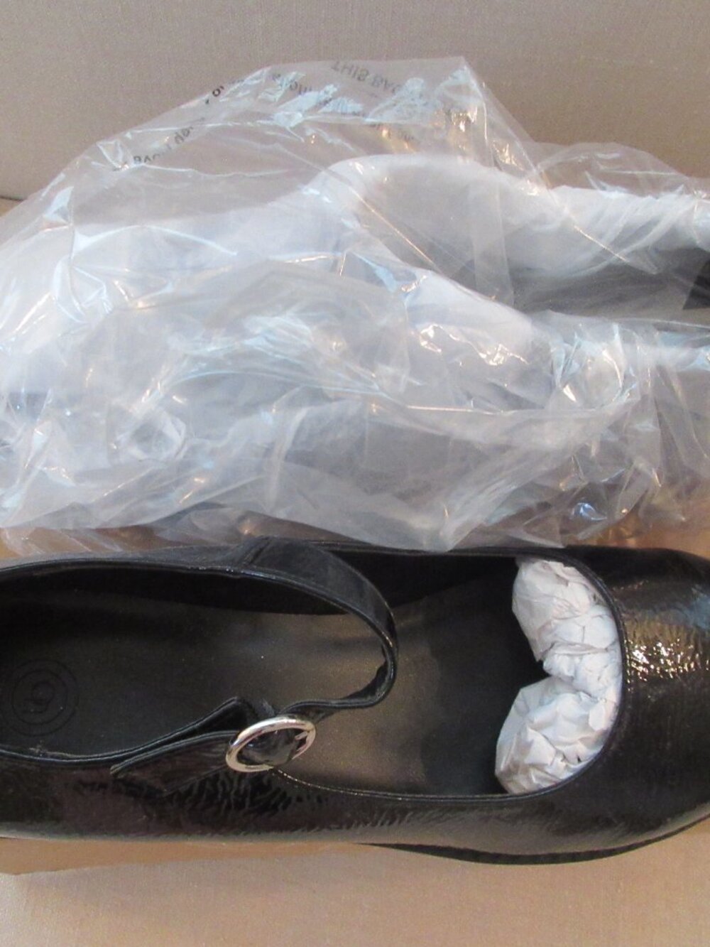 New In Box Urban Outfitters Daria Treaded Mary Jane In Black - Picture 7 of 8
